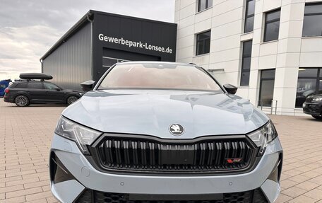 Skoda Octavia RS, 2025 год, 6 800 000 рублей, 8 фотография