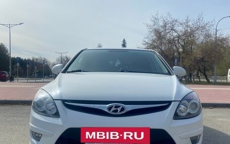 Hyundai i30 I, 2011 год, 690 000 рублей, 2 фотография