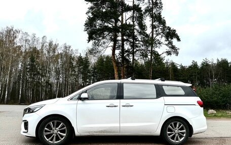 KIA Carnival III, 2019 год, 3 499 000 рублей, 5 фотография