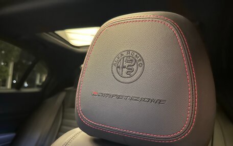 Alfa Romeo Giulia II, 2023 год, 4 800 000 рублей, 7 фотография