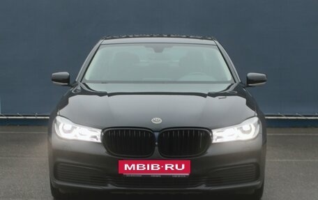 BMW 7 серия, 2017 год, 3 250 000 рублей, 2 фотография