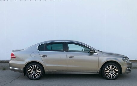 Volkswagen Passat B7, 2014 год, 1 285 000 рублей, 8 фотография