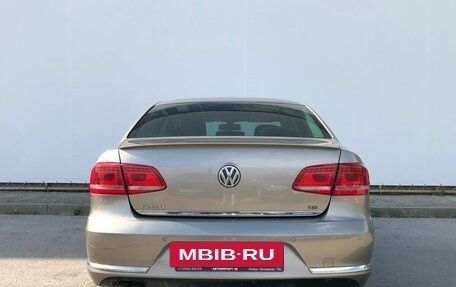 Volkswagen Passat B7, 2014 год, 1 285 000 рублей, 6 фотография