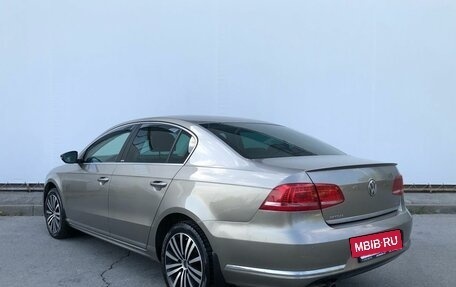 Volkswagen Passat B7, 2014 год, 1 285 000 рублей, 4 фотография