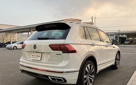 Volkswagen Tiguan II, 2024 год, 5 000 000 рублей, 8 фотография