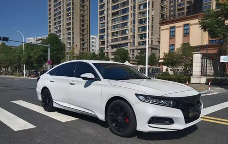 Honda Accord IX рестайлинг, 2020 год, 1 800 000 рублей, 3 фотография