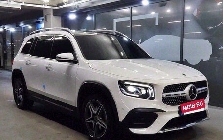 Mercedes-Benz GLB, 2021 год, 3 410 000 рублей, 2 фотография