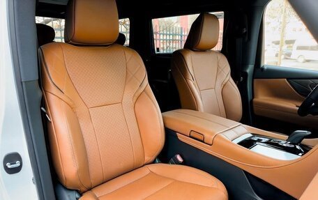 Toyota Alphard, 2024 год, 13 900 000 рублей, 9 фотография