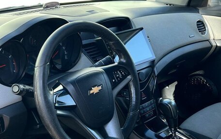 Chevrolet Cruze II, 2012 год, 740 000 рублей, 6 фотография