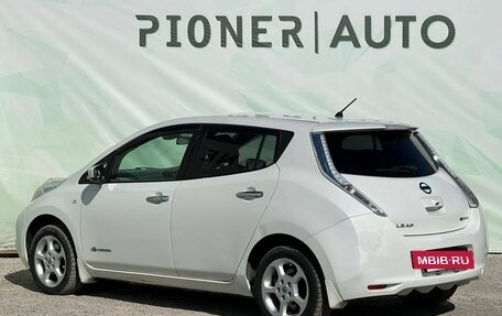 Nissan Leaf I, 2016 год, 890 000 рублей, 4 фотография