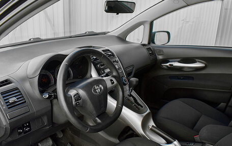 Toyota Auris II, 2011 год, 1 095 000 рублей, 9 фотография