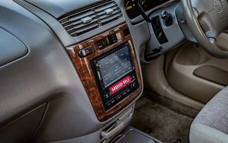 Toyota Gaia, 1999 год, 625 000 рублей, 20 фотография