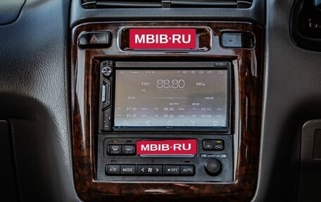 Toyota Gaia, 1999 год, 625 000 рублей, 18 фотография