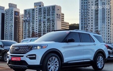 Ford Explorer VI, 2021 год, 3 190 000 рублей, 1 фотография