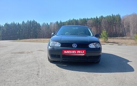 Volkswagen Golf IV, 2001 год, 200 000 рублей, 3 фотография