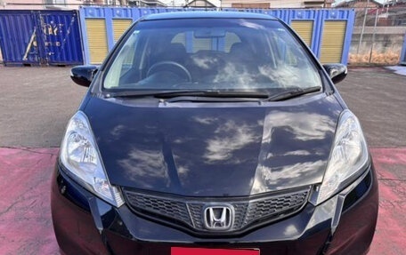 Honda Fit III, 2011 год, 550 000 рублей, 2 фотография