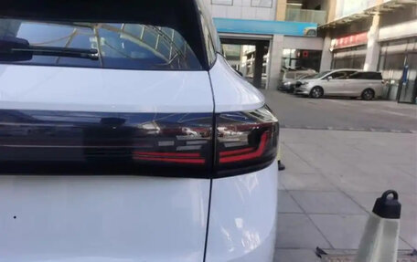 Volkswagen ID.4, 2021 год, 3 035 000 рублей, 6 фотография