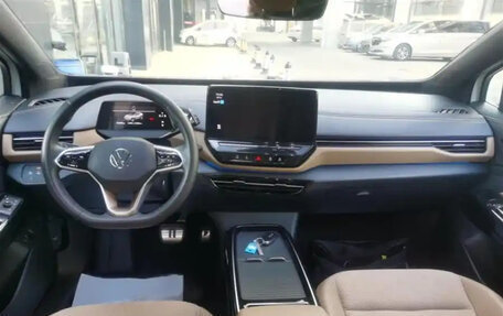 Volkswagen ID.4, 2021 год, 3 035 000 рублей, 7 фотография