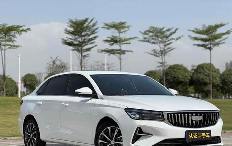 Geely Emgrand, 2022 год, 950 000 рублей, 3 фотография