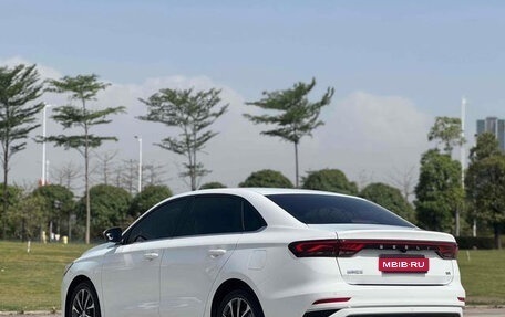 Geely Emgrand, 2022 год, 950 000 рублей, 5 фотография