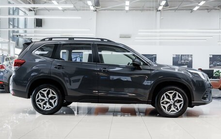 Subaru Forester, 2025 год, 5 800 000 рублей, 4 фотография