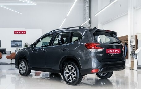 Subaru Forester, 2025 год, 5 800 000 рублей, 7 фотография