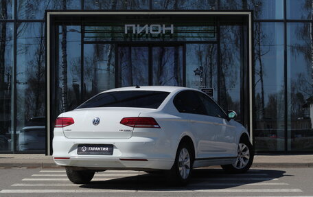 Volkswagen Passat B8 рестайлинг, 2017 год, 1 850 000 рублей, 3 фотография