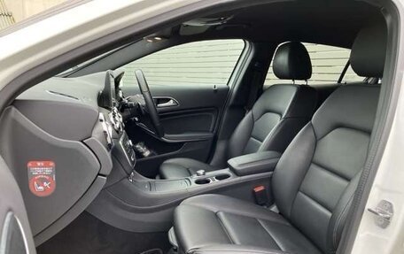 Mercedes-Benz GLA, 2018 год, 1 580 000 рублей, 8 фотография