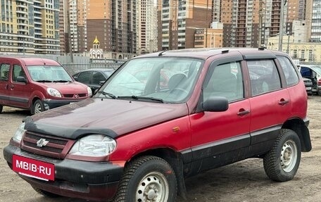 Chevrolet Niva I рестайлинг, 2003 год, 239 999 рублей, 4 фотография