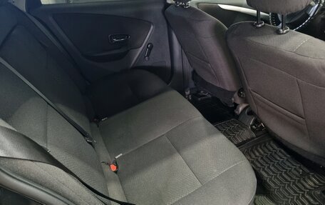Nissan Almera, 2017 год, 850 000 рублей, 10 фотография