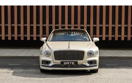 Bentley Flying Spur, 2020 год, 22 000 000 рублей, 11 фотография