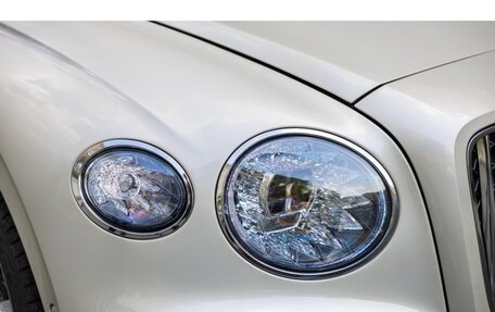 Bentley Flying Spur, 2020 год, 22 000 000 рублей, 18 фотография