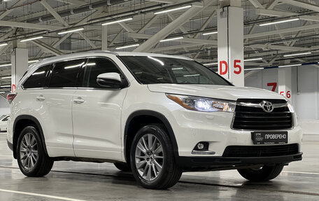 Toyota Highlander III, 2014 год, 2 599 000 рублей, 3 фотография