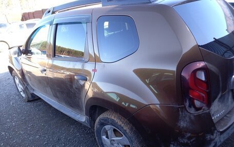 Renault Duster I рестайлинг, 2016 год, 970 000 рублей, 2 фотография