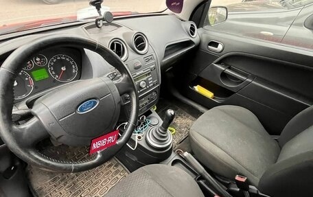 Ford Fiesta, 2006 год, 450 000 рублей, 4 фотография
