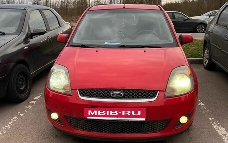 Ford Fiesta, 2006 год, 450 000 рублей, 2 фотография