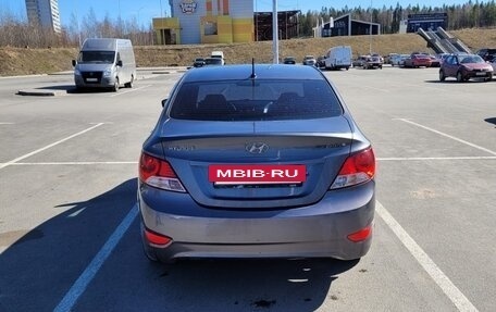 Hyundai Solaris II рестайлинг, 2011 год, 690 000 рублей, 5 фотография