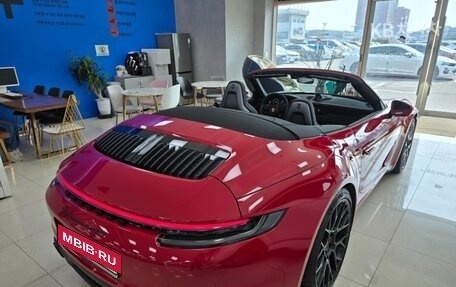 Porsche 911, 2023 год, 21 000 000 рублей, 4 фотография