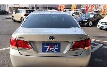Toyota Crown Majesta, 2017 год, 2 500 000 рублей, 9 фотография