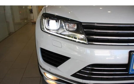 Volkswagen Touareg III, 2018 год, 4 250 000 рублей, 2 фотография