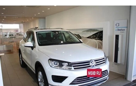 Volkswagen Touareg III, 2018 год, 4 250 000 рублей, 7 фотография
