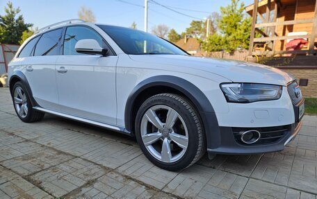 Audi A4 allroad, 2013 год, 2 500 000 рублей, 3 фотография