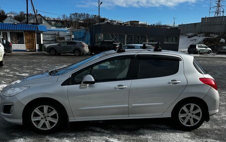 Peugeot 308 II, 2011 год, 560 000 рублей, 2 фотография