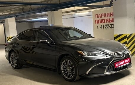 Lexus ES VII, 2019 год, 3 550 000 рублей, 6 фотография