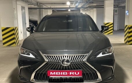 Lexus ES VII, 2019 год, 3 550 000 рублей, 7 фотография