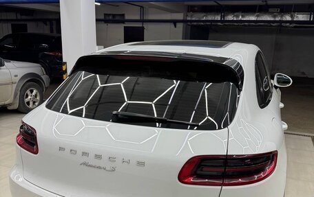 Porsche Macan I рестайлинг, 2014 год, 3 850 000 рублей, 2 фотография