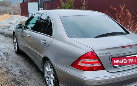 Mercedes-Benz C-Класс, 2005 год, 770 000 рублей, 4 фотография