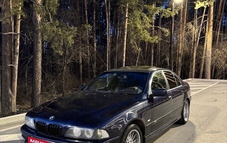 BMW 5 серия, 1999 год, 850 000 рублей, 3 фотография