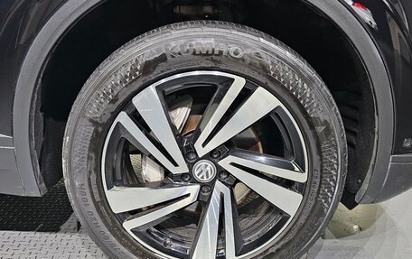 Volkswagen Touareg III, 2021 год, 4 300 013 рублей, 10 фотография