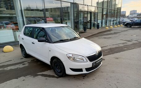Skoda Fabia II, 2012 год, 690 000 рублей, 3 фотография